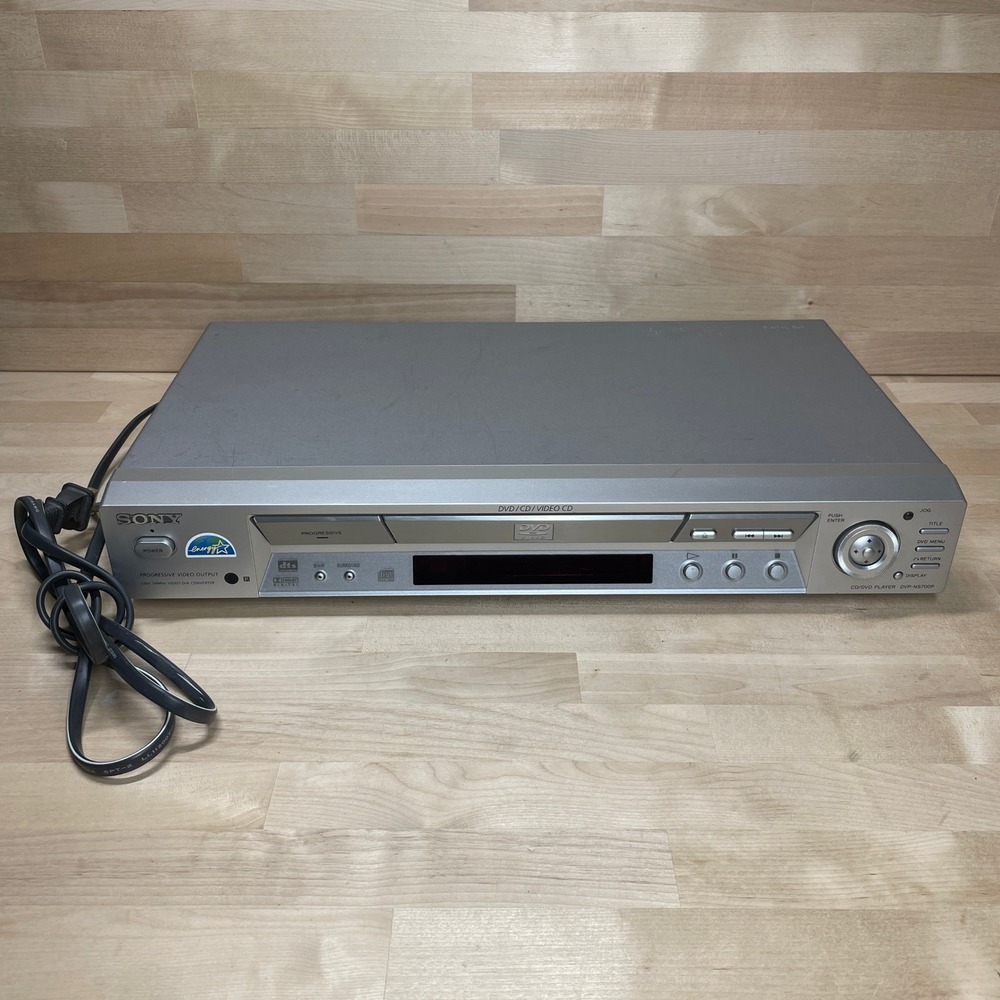 Sony DVP-NS700P CD DVD Player Progressive Scan Silver Home Theater Component